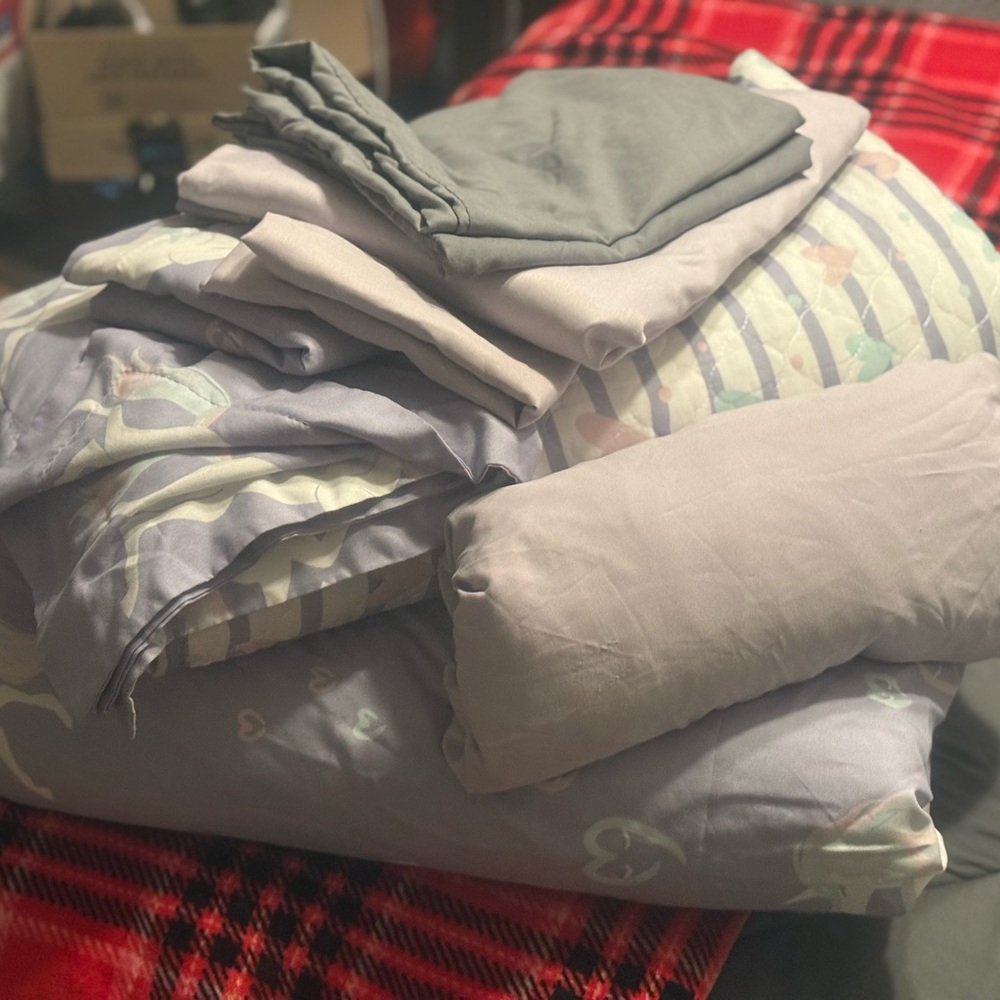 Elegant Gray unicorn Bedding Set